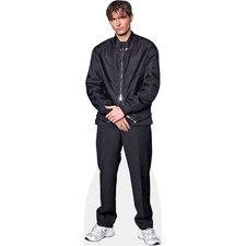 Raphael Quenard (Casual)