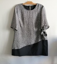 Tunique noire et grise