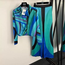 Designer Style Geometric Print