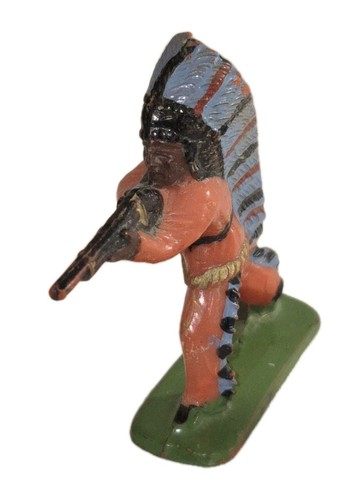 Cyrnos indien debout - cyrnos, –