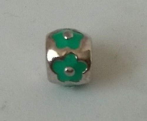 Chamilia perle verre - perle,