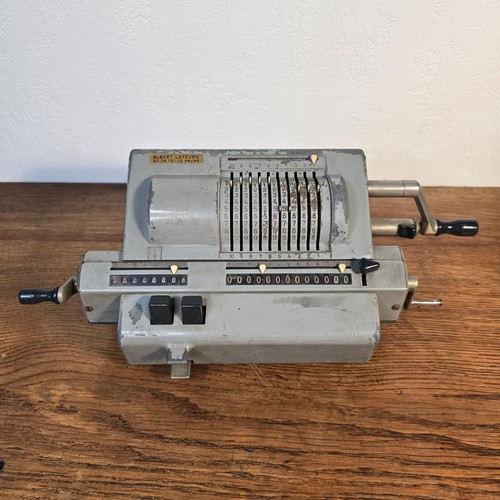 Ancienne machine calculer - machine, à