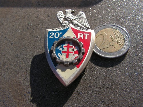 Insigne eme regiment du - 20,