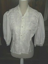 Vintage Chemisier blouse  en nylon avec dentelles 