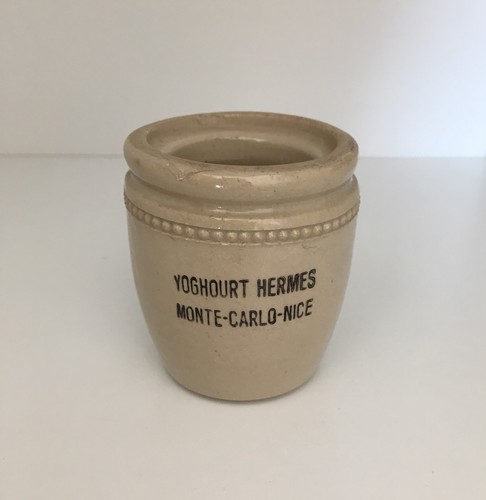 Pot yaourt ancien - pot,