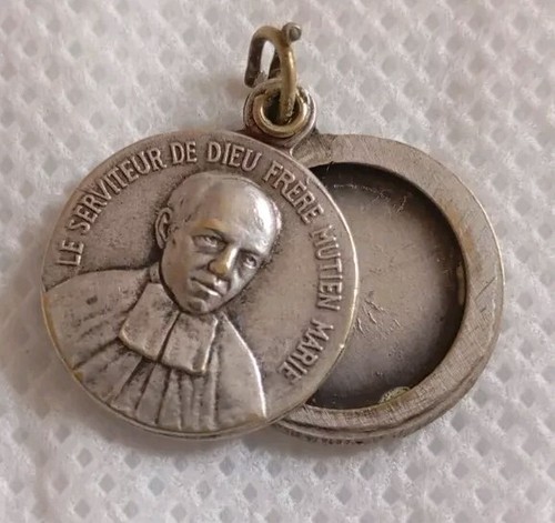 Reliquaire médaille - reliquaire,