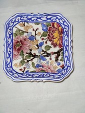 Un petit plat en faïence de GIEN décors Pivoines