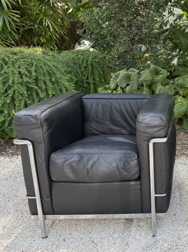 Cassina corbusier lc2 - le,