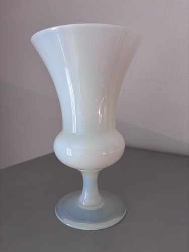 Vase ancien opaline bleutée - vase,