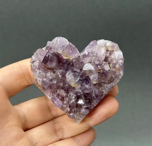 Améthyste violette naturelle - violette,