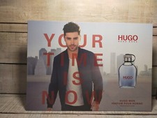 PLV Carton Publicitaire Parfum 