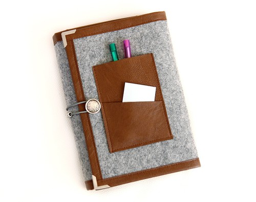 Gray brown felt planner - brown, a5