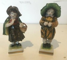 Groupe en porcelaine polychrome Scène galante Porcelaine Allemande Saxe Sèvres