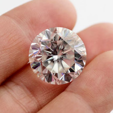 Diamant naturel certifié 3,10