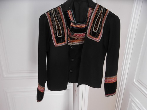 Costume breton aven pour - breton, l'aven