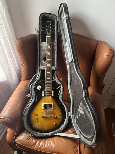 Authentic signed slash - signed,