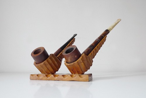 Porte pipes bois 2 - porte,