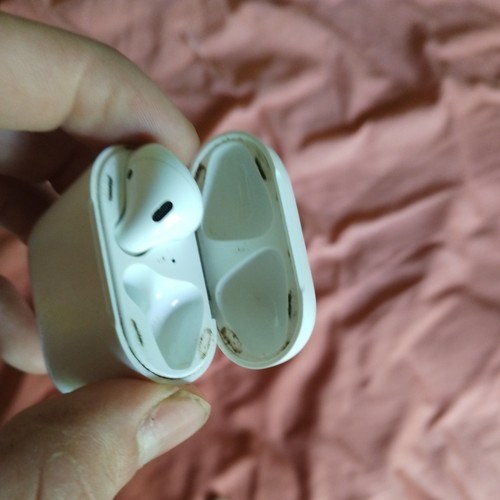 Apple airpods a2031 - 2, gauche