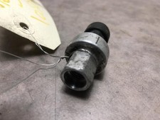 Pressostat de climatisation RENAULT MEGANE 3 PHASE 1 7701205751