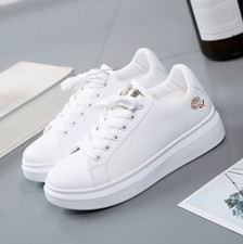 Baskets sneakers blanches brodées à fleurs femmes chaussures pas cher compensées
