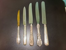 Lot De Couteaux Divers Manches