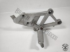 Platine de repose pied droite HONDA 750 VFR RC36 1990-1993