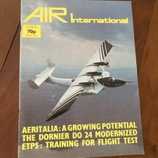 Magazine revue Air International N°4 1983 avion aviation en anglais