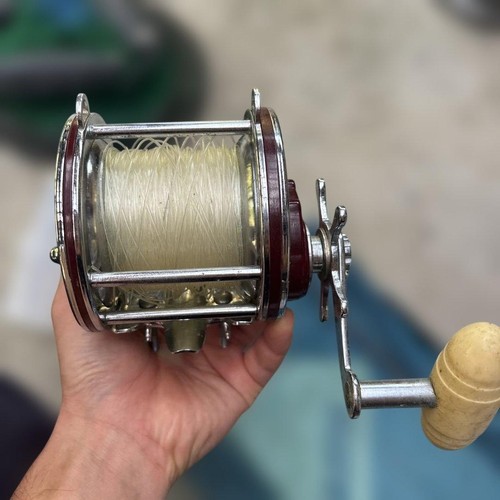 Moulinet pêche - de,