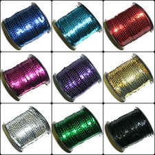 Superbe Plat Sequin Rangée