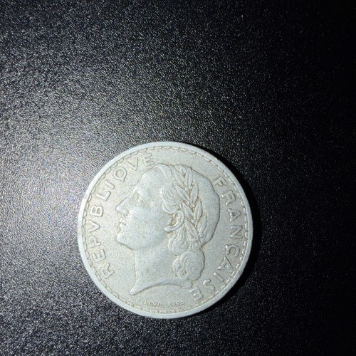 Pièce franc lavrillier - pièce,