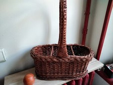 Petit Et Ancien Panier A