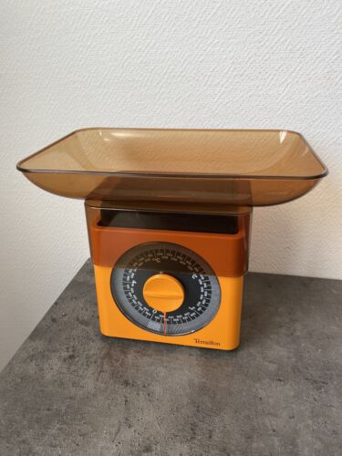 Ancienne balance cuisine - ancienne,