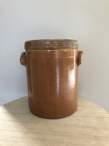 Ancien cache pot - cache, en