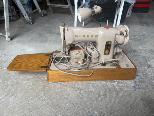 Machine coudre - machine,