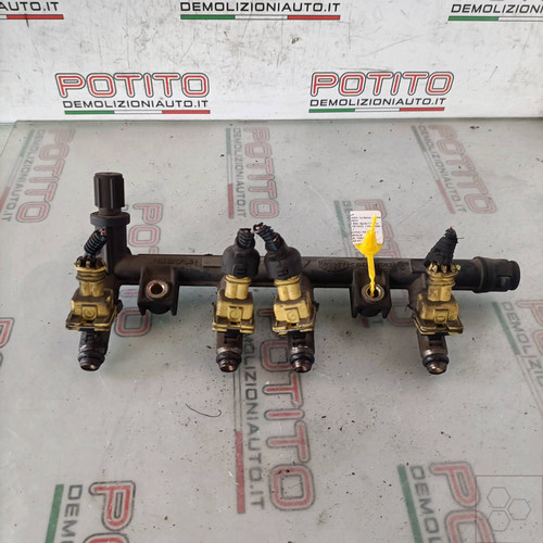 Distributeur carburant - de,
