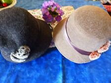 neuf  joli ,chapeau cloche