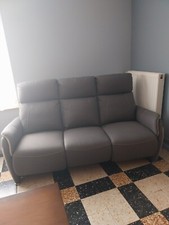 canapé 3 places. Relax électrique.