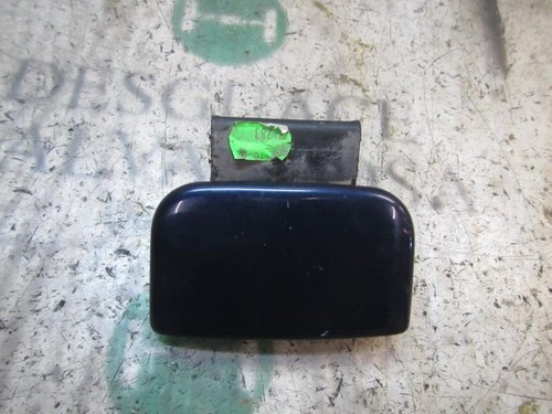 Poignee porte avant droite - porte,