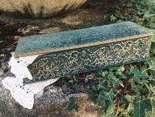 TRÈS ANCIENNE BOITE A COUTURE BOÎTE A GANTS EN TISSU VELOURS EN RELIEF FIN XIXe