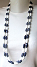 Ancien grand collier sautoir perles olive bleu marine et blanc bijou vintage