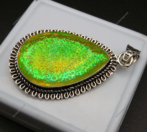 Grand pendentif pierre - en,