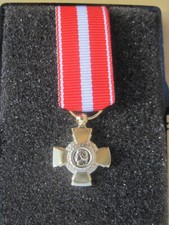 Médaille Miniature ( Réduction)  Croix de la Valeur Militaire