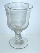 -GRAND VERRE A PIED VERRE