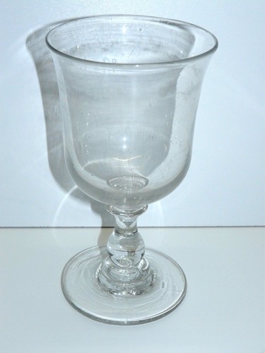 Grand verre pied - verre,