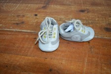 Chaussures pointure 19/20 6/12 mois