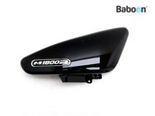 Cache latéral droite Suzuki