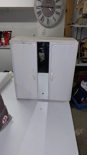 Vintage armoire pharmacie - armoire,
