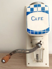 MOULIN A CAFE MURAL. CARREAUX