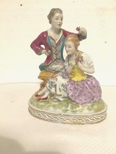 Groupe en porcelaine polychrome Scène galante porcelaine Saxe Sèvres Allemande