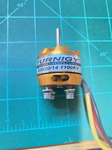 3530 1100kv turnigy - 3530/14-1100kv,